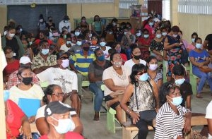 Residents met at the Tuschen Primary School where Housing and Water Minister, Collin Croal, discussed government’s plans for development