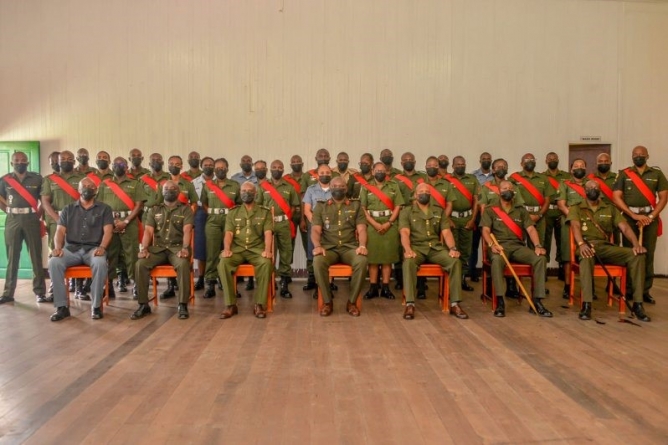 32 staff sergeants begin senior leadership course