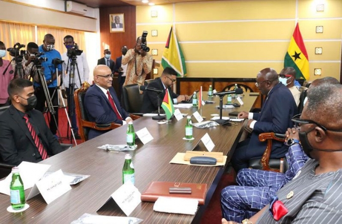 Ghana minister, oil experts to advance petroleum talks in Guyana