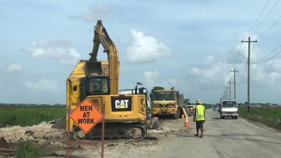 Massive repairs begin on Schoonord Access Road